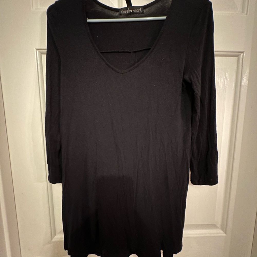 Derek Heart Black Fitted 3/4 Sleeve Tunic